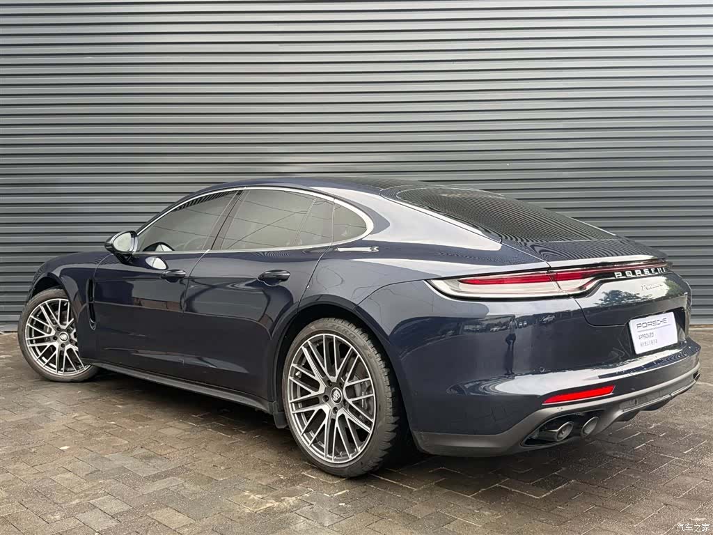 Porsche Panamera, 2022 4