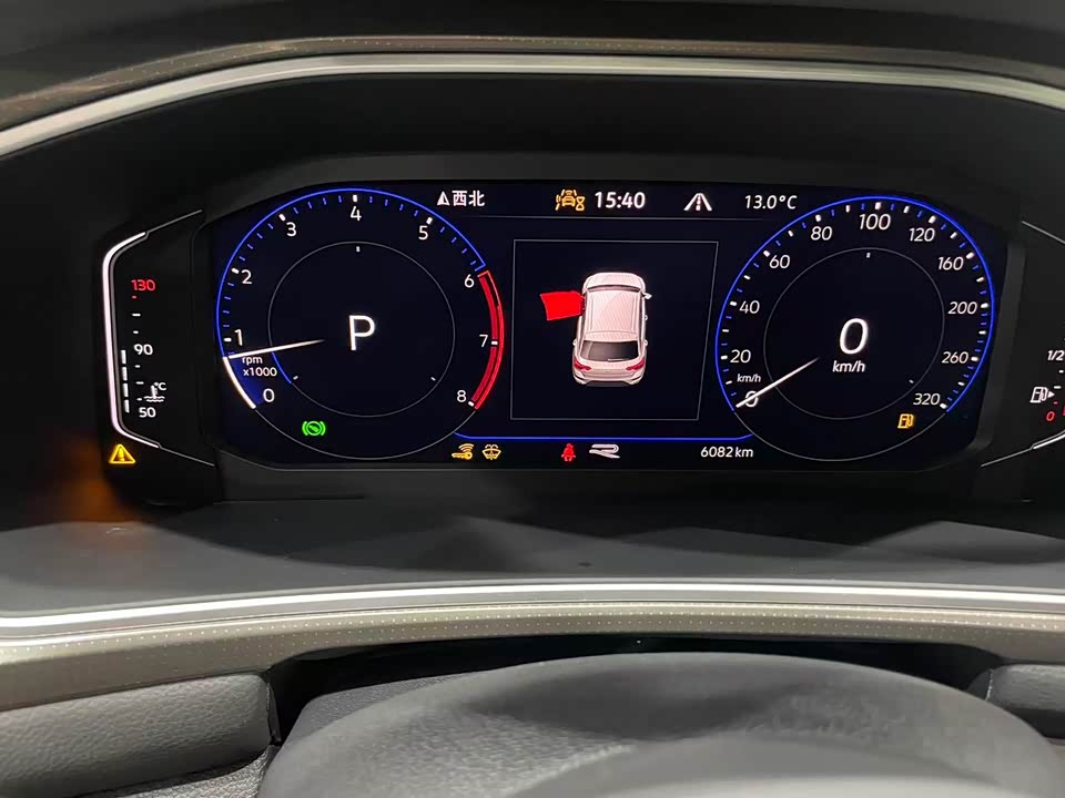 Volkswagen T-ROC exploring Songs