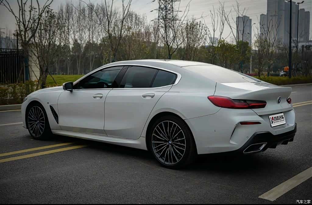BMW 8 Series, 2021 все фото