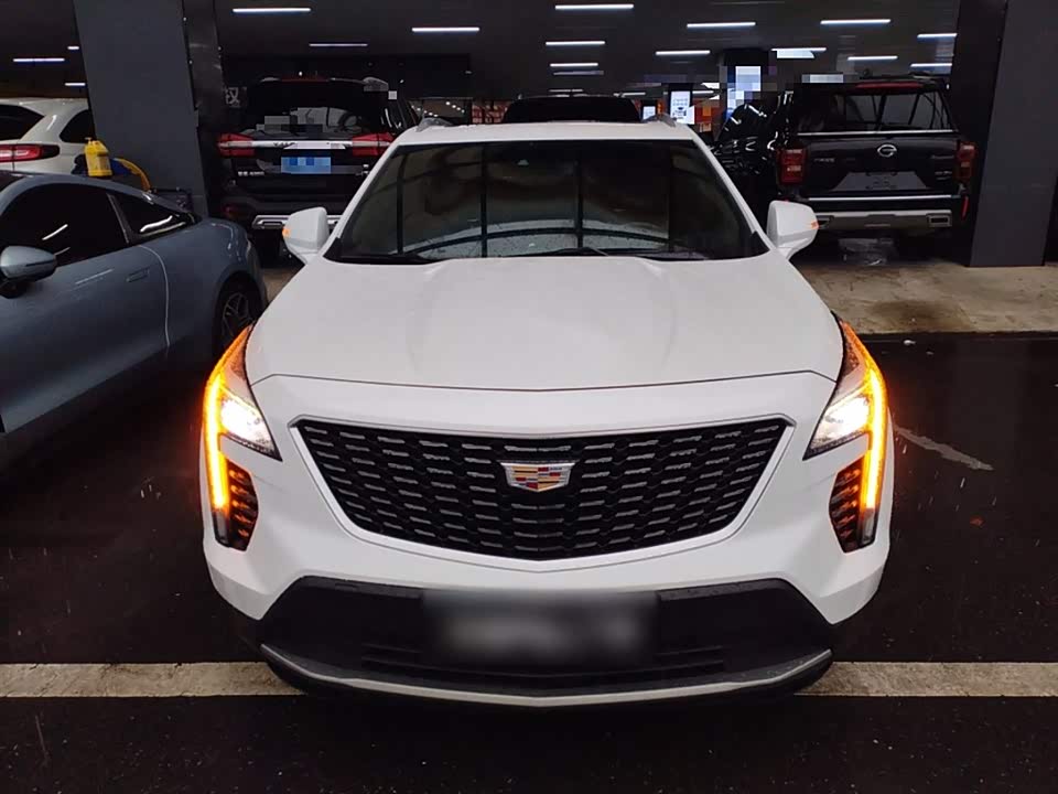 Cadillac XT4