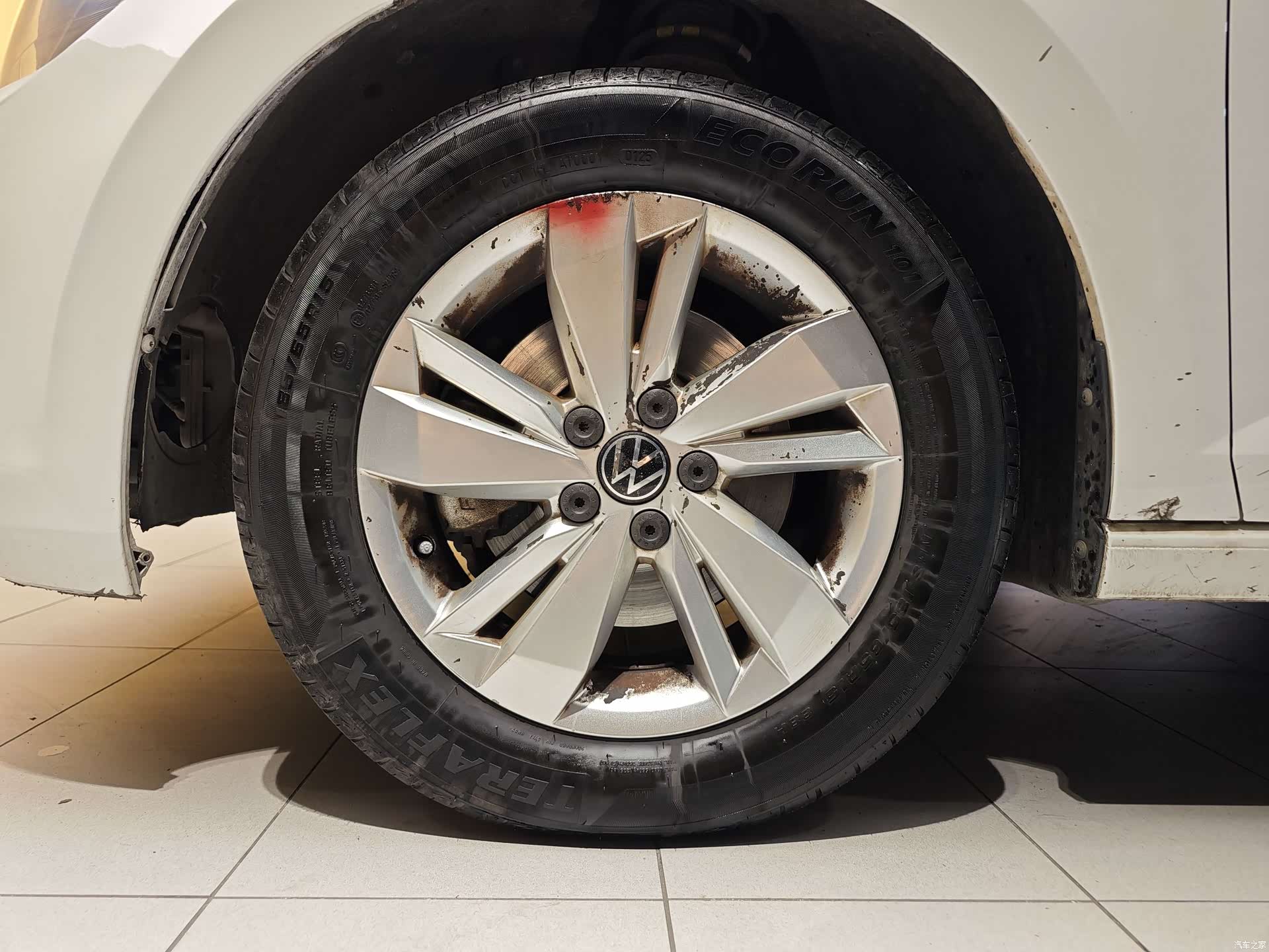 Volkswagen Polo, 2023 все фото
