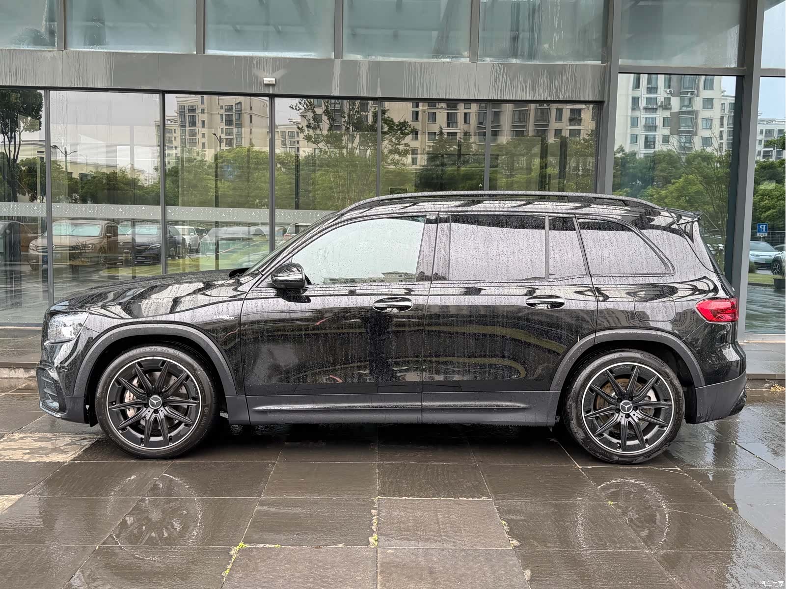 Mercedes-Benz GLB, 2025 6