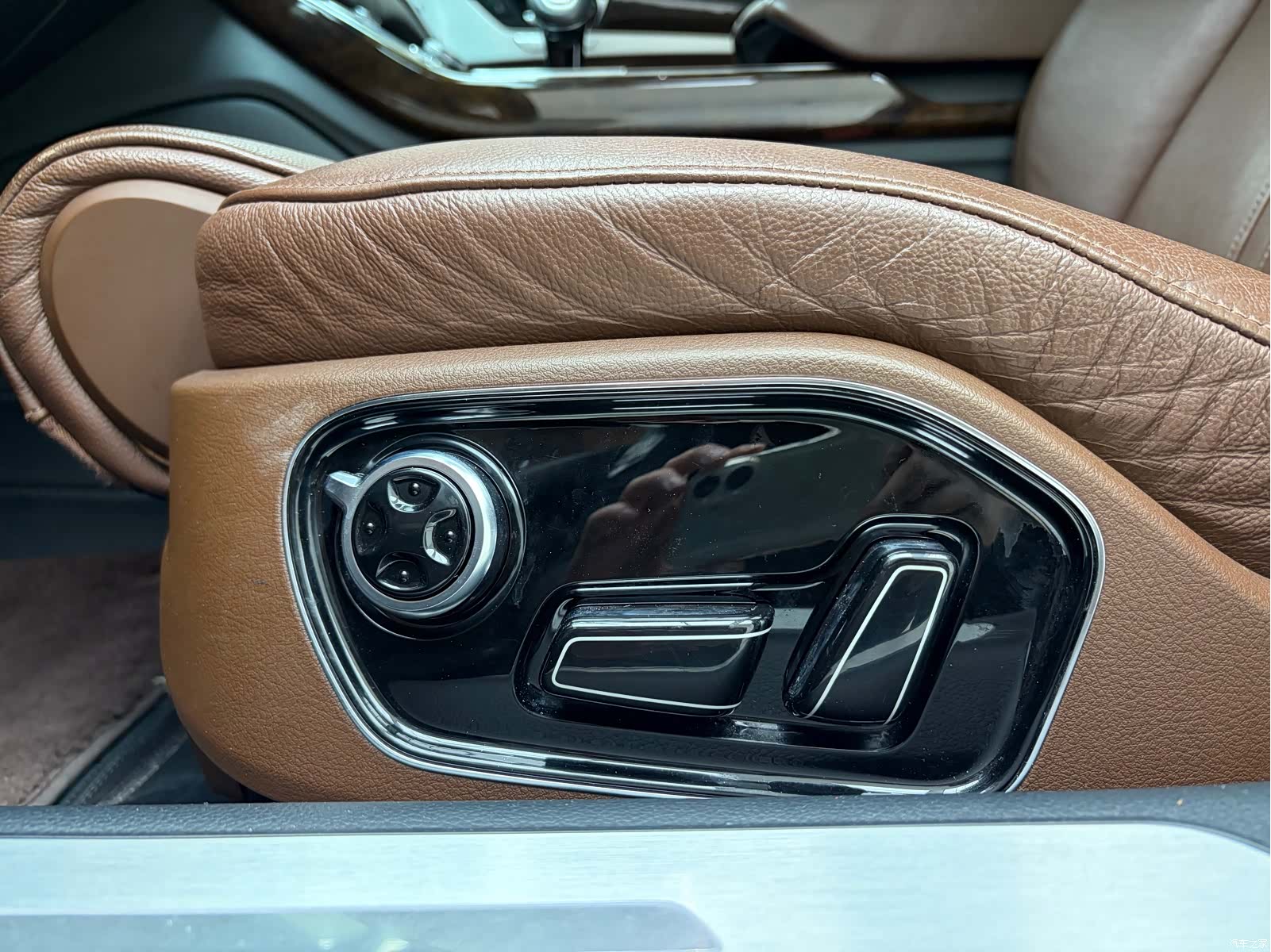 Audi A8L, 2014 15