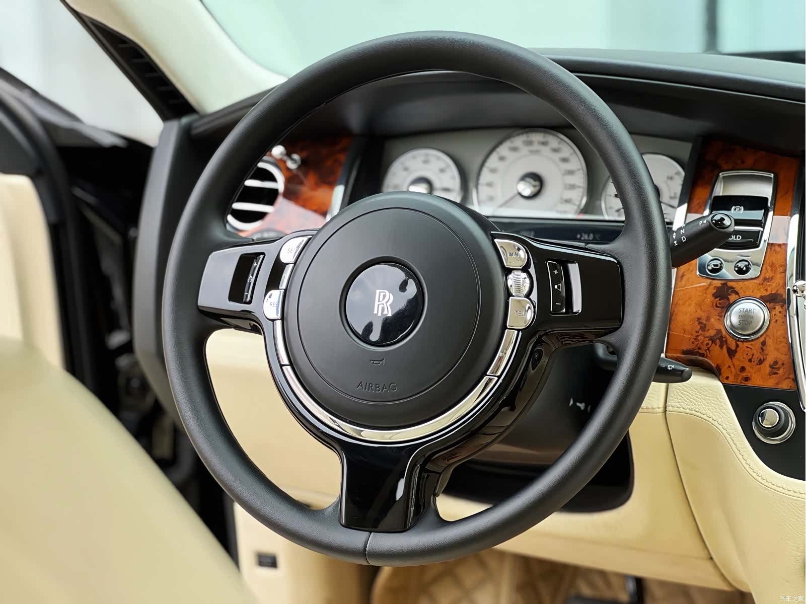 Rolls-Royce Ghost, 2011 14