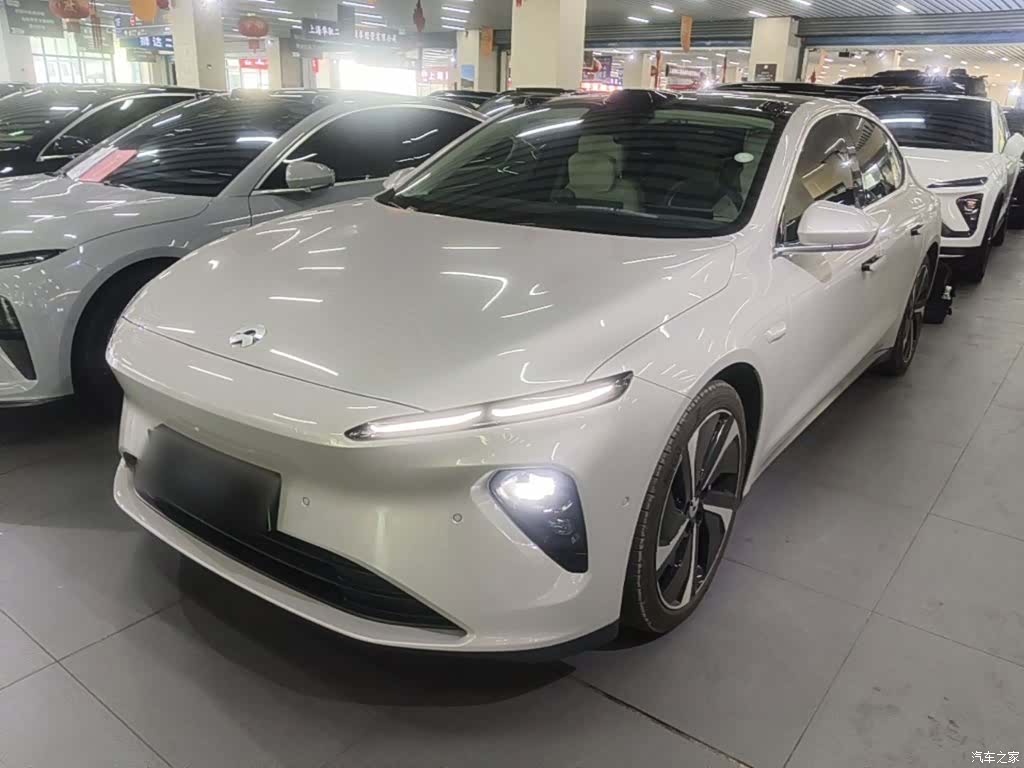 NIO ET7, 2025 1