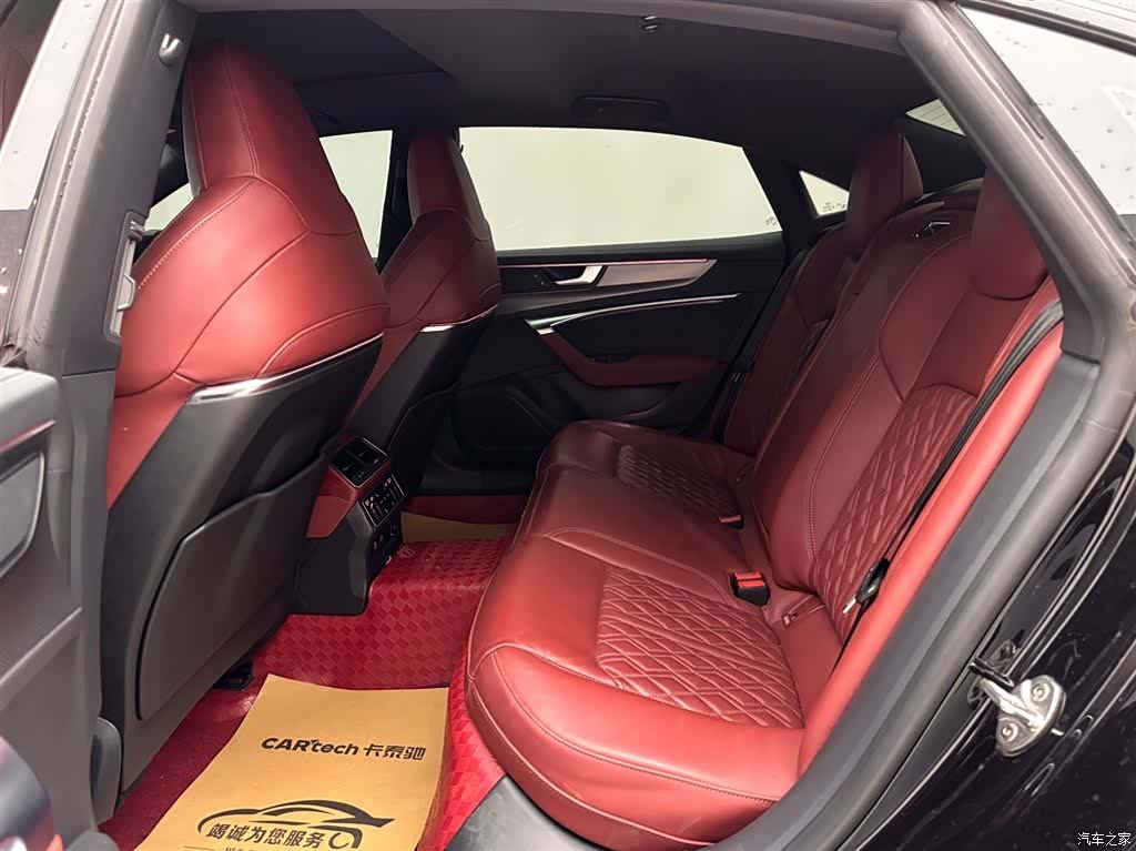 Audi A7L, 2024 9