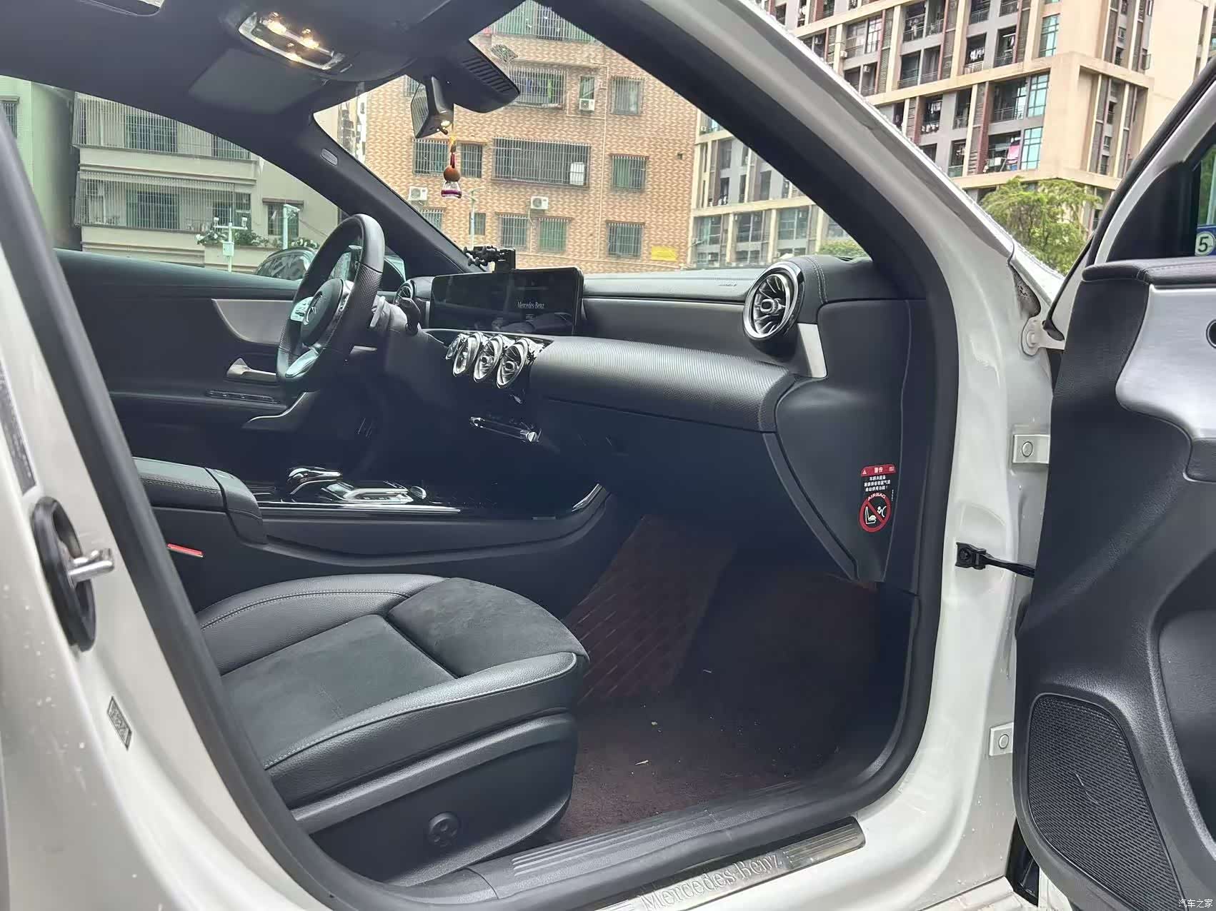 Mercedes-Benz A-Class, 2019 9