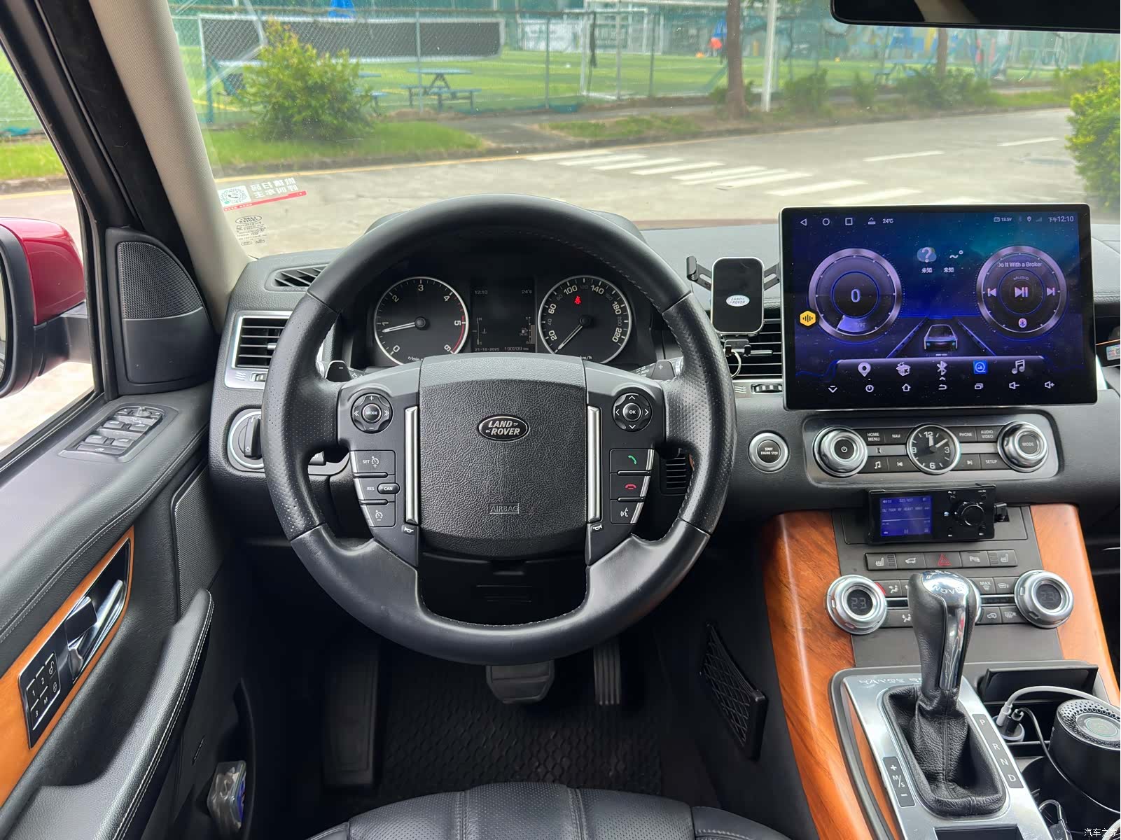 Land Rover Range Rover, 2013 16