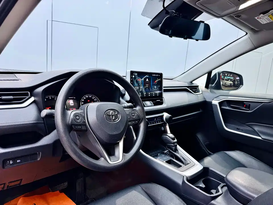 Toyota RAV4 Rongfang