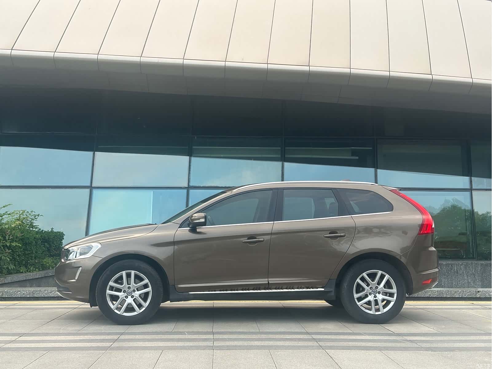 Volvo XC60, 2016 все фото