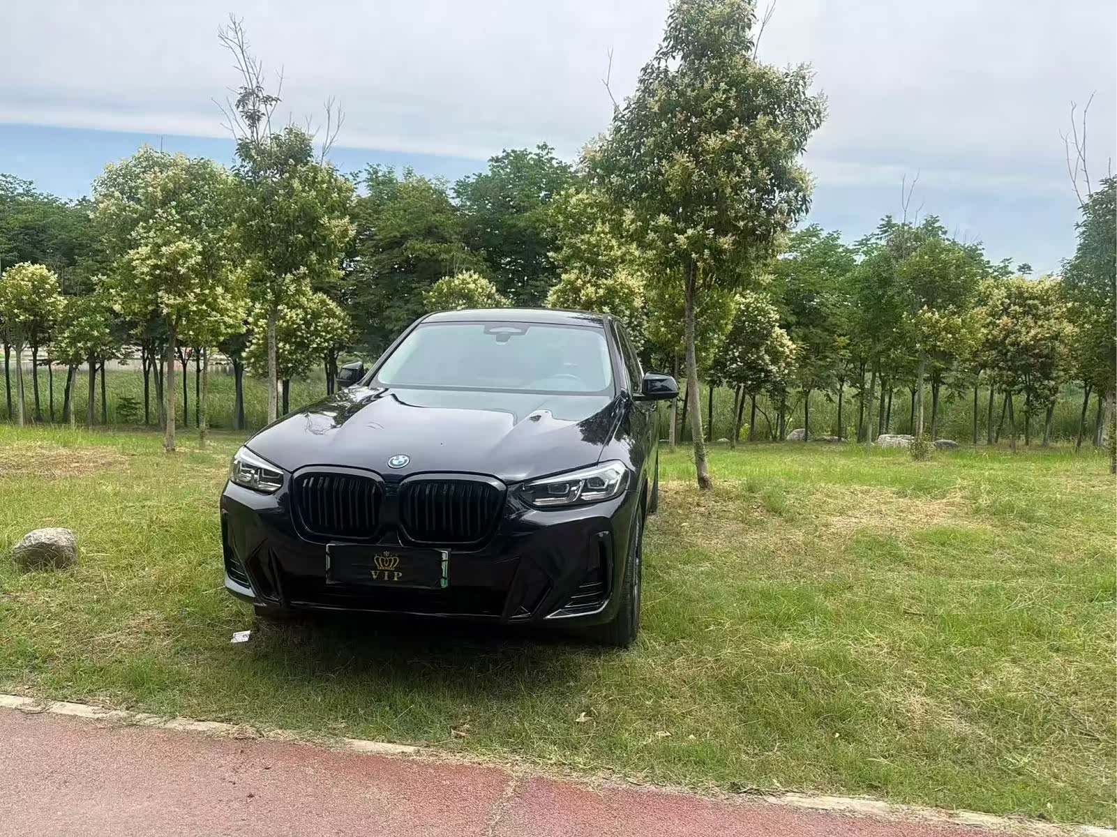BMW iX3, 2025 2