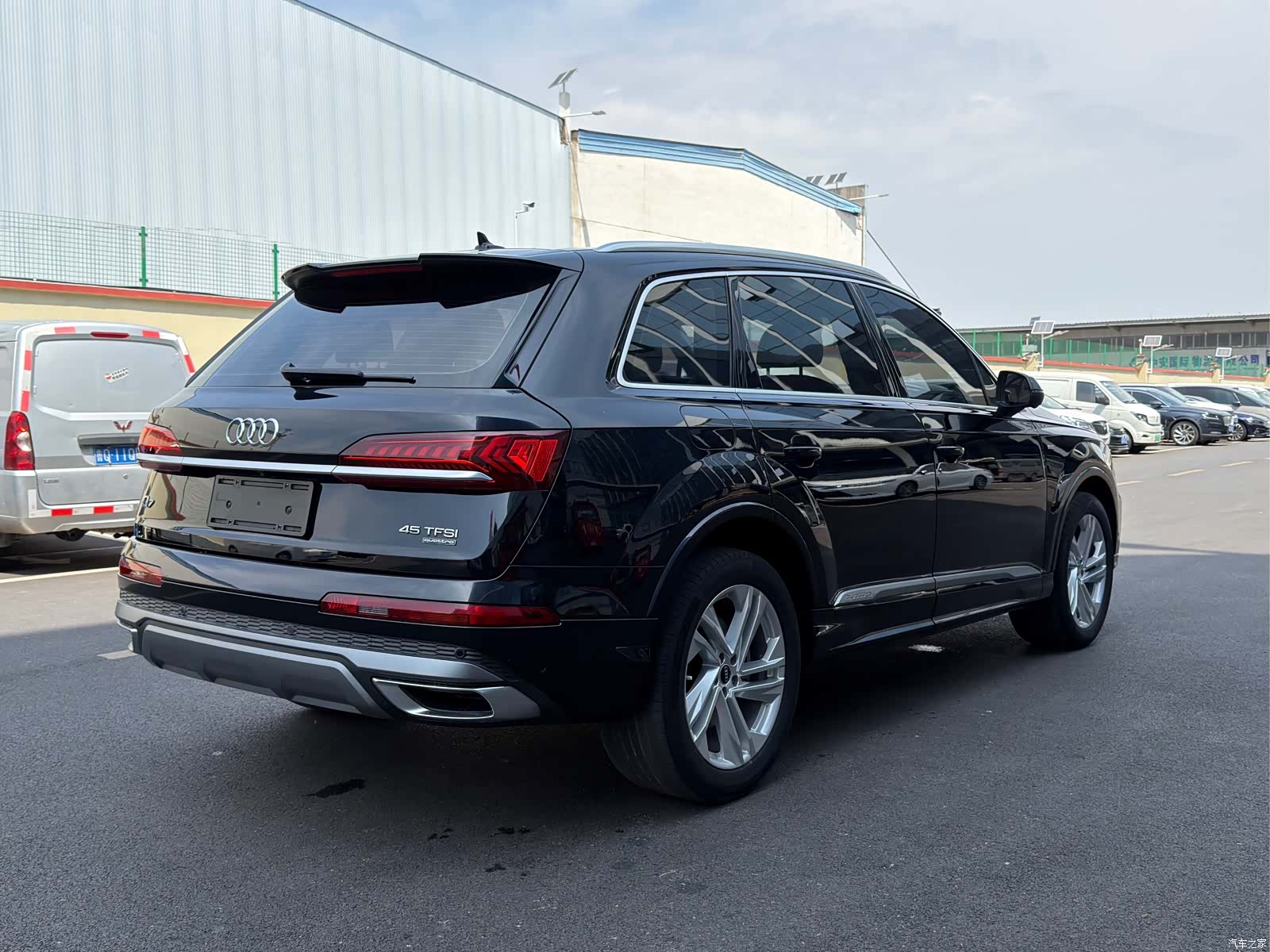 Audi Q7, 2021 14