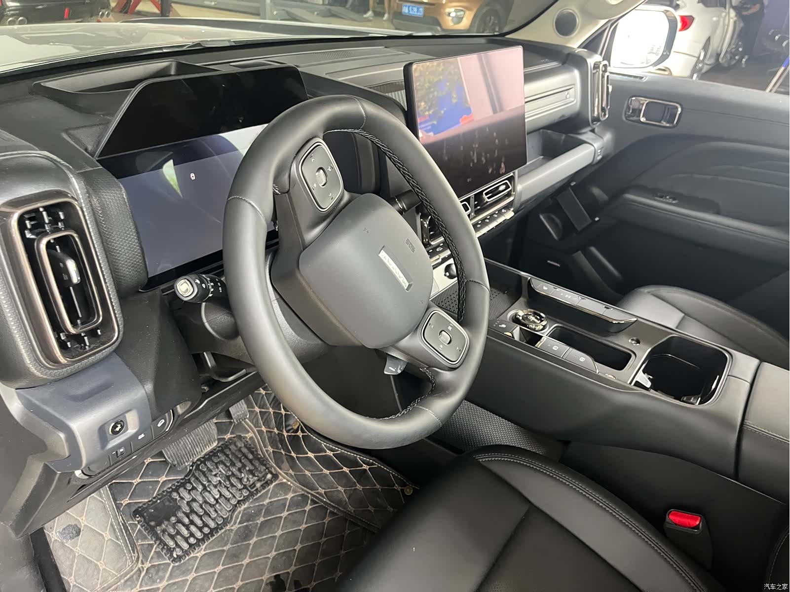 Haval Raptor, 2025 13