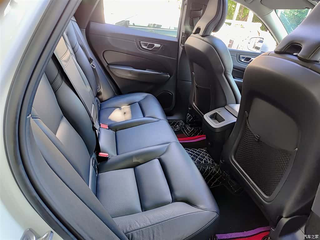 Volvo XC60, 2021 11