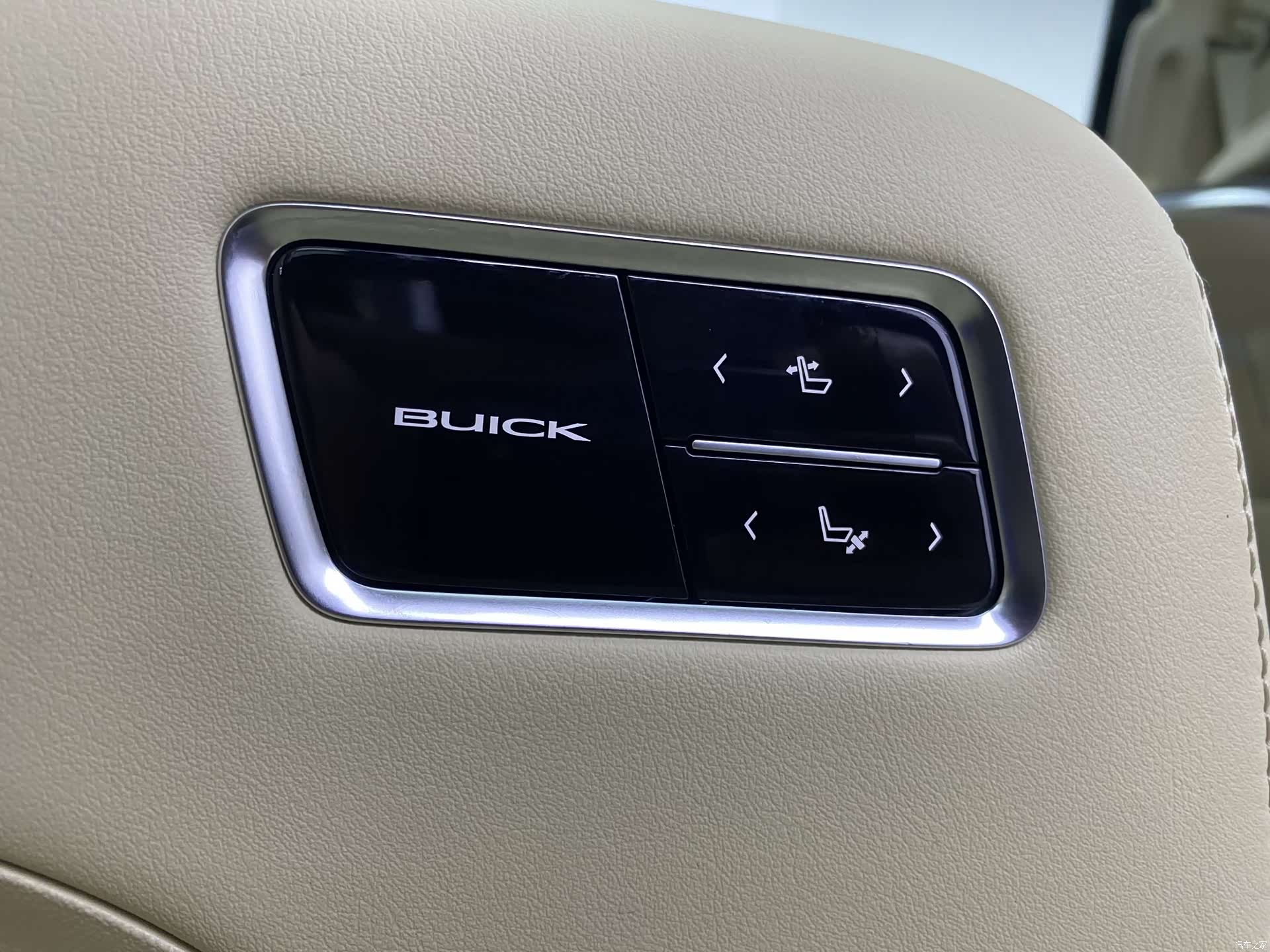 Buick GL8, 2024 18