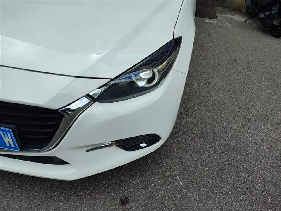 Mazda 3 Angkesaila Mazda 3 Angkesaila
