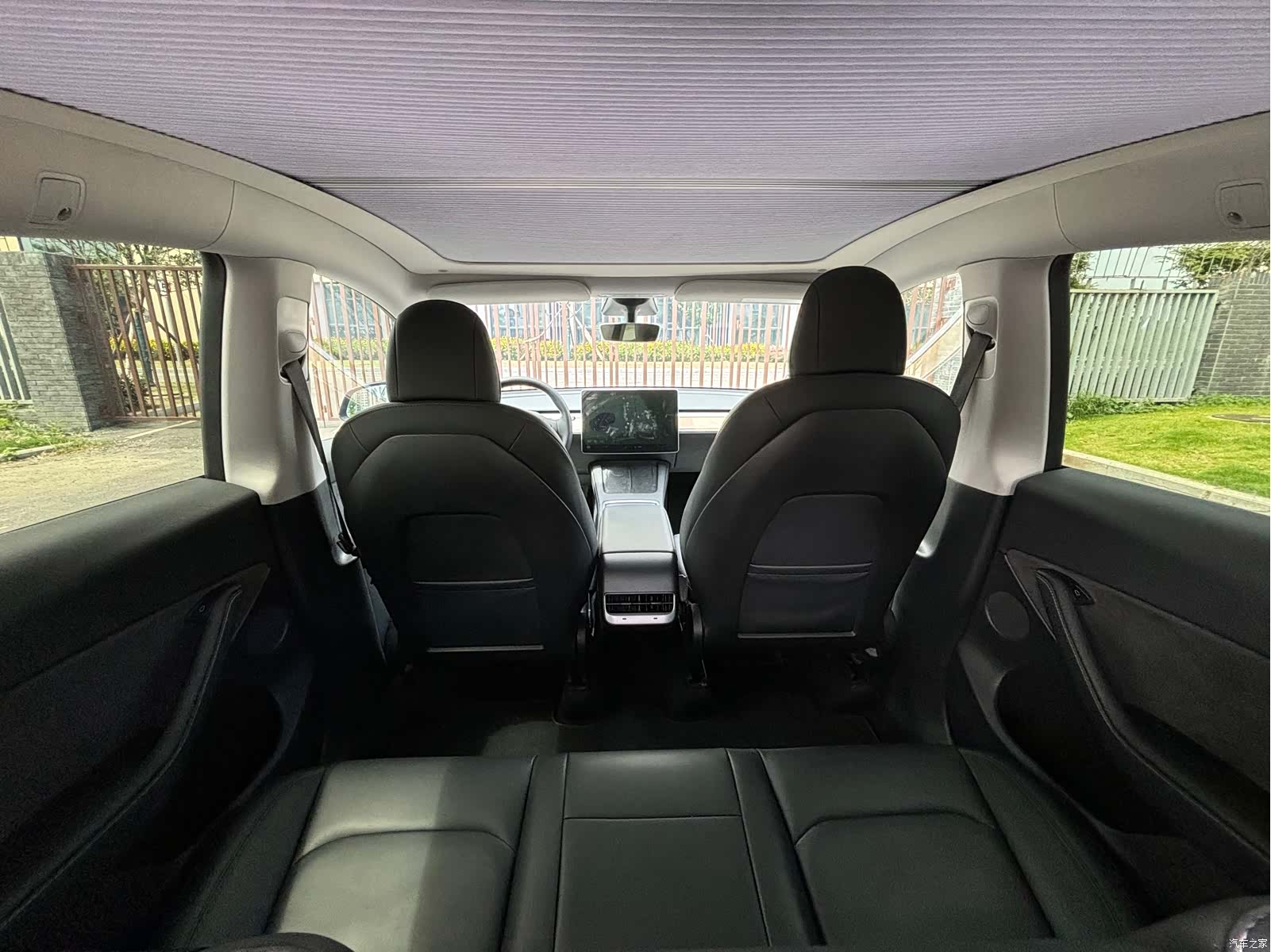 Tesla Model Y, 2022 9