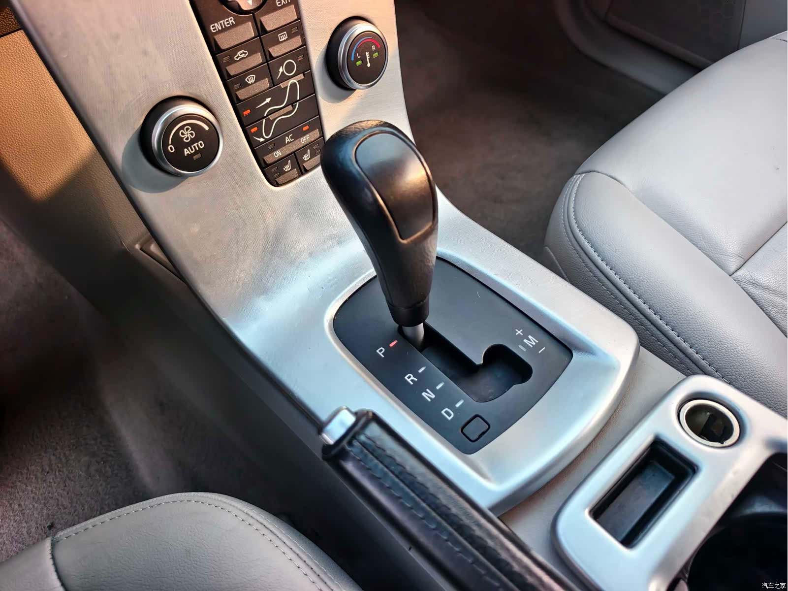 Volvo S40, 2011 8