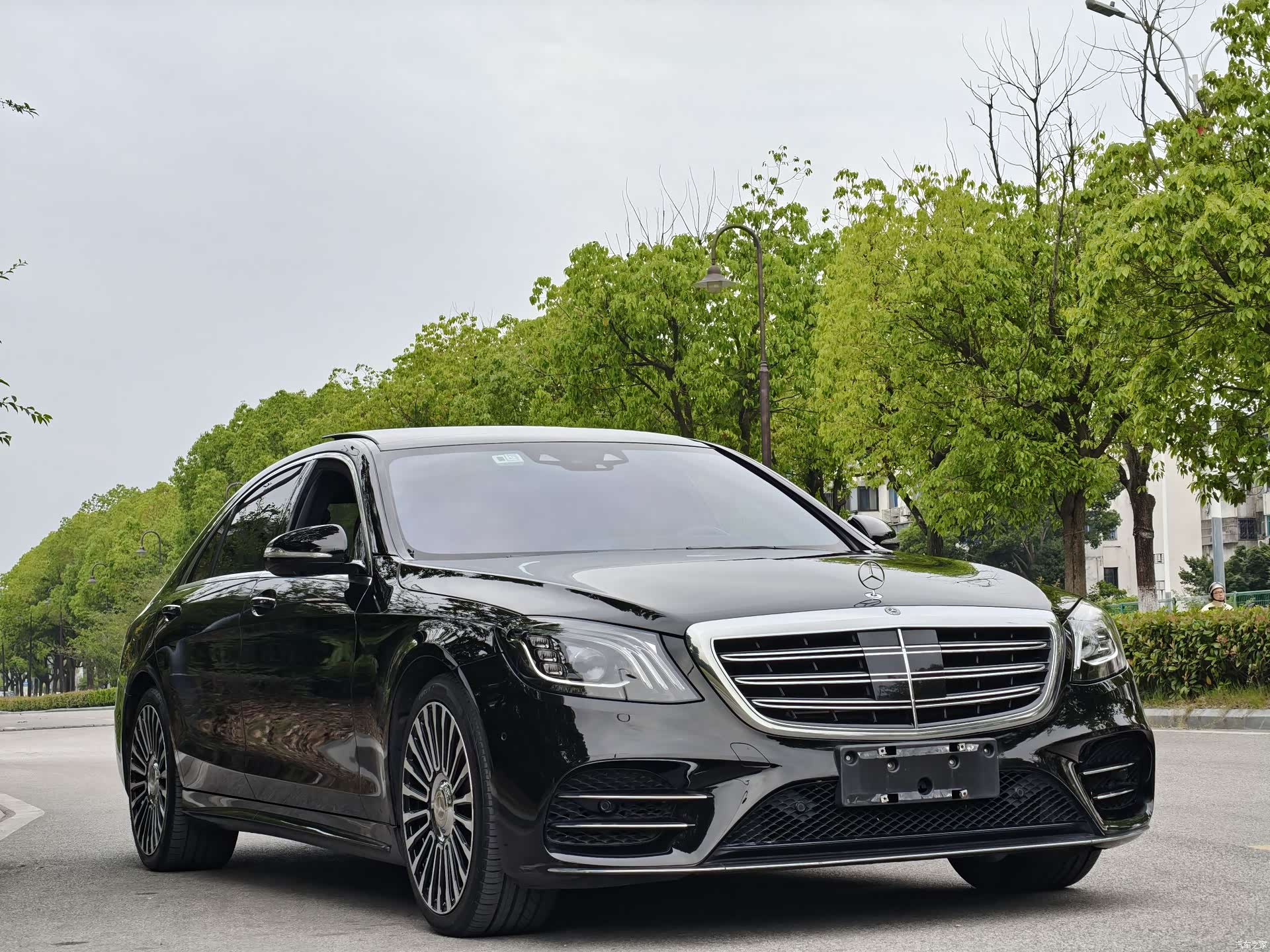Mercedes-Benz S-Class, 2019 3
