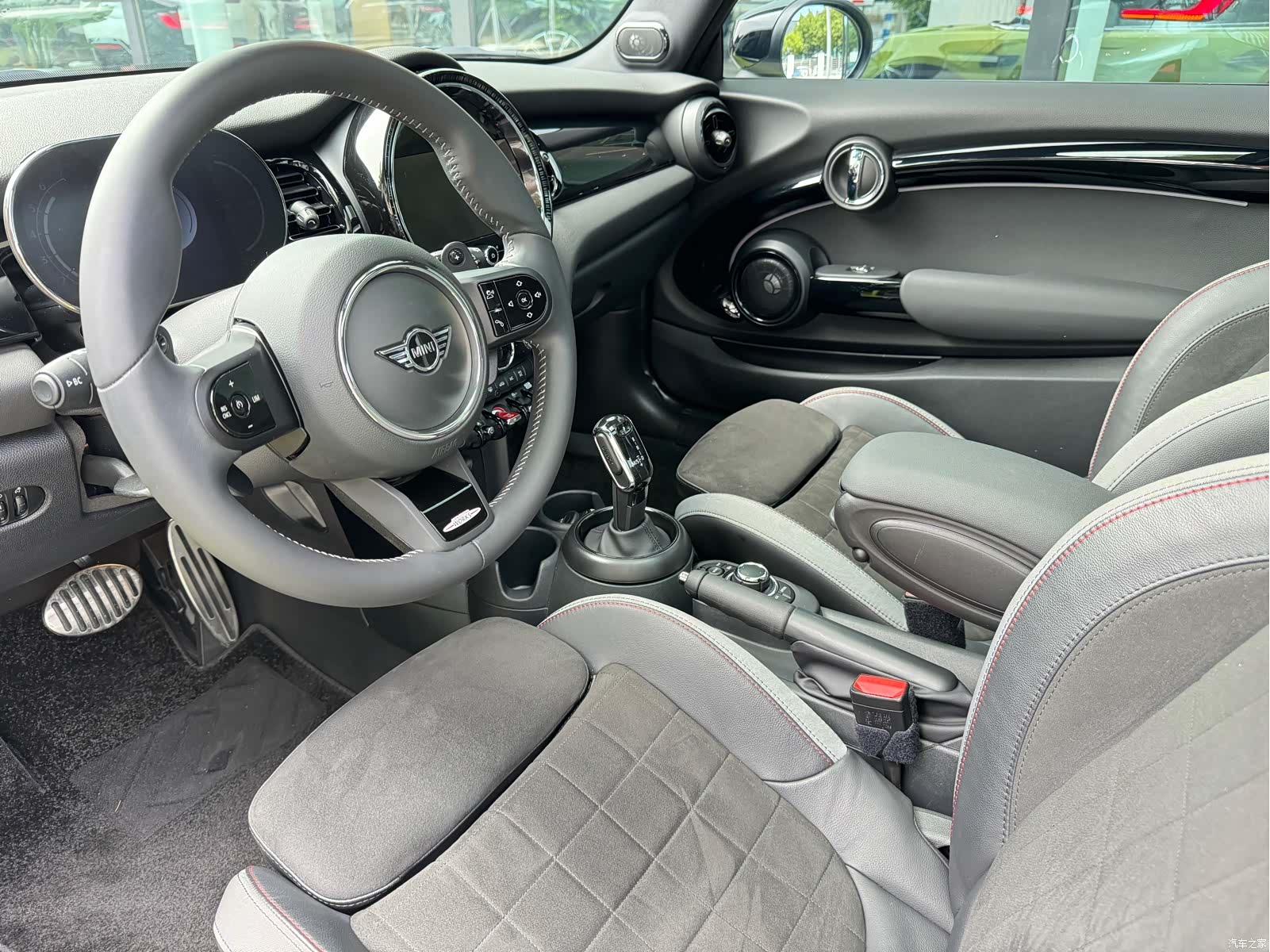 Mini Cooper, 2023 8