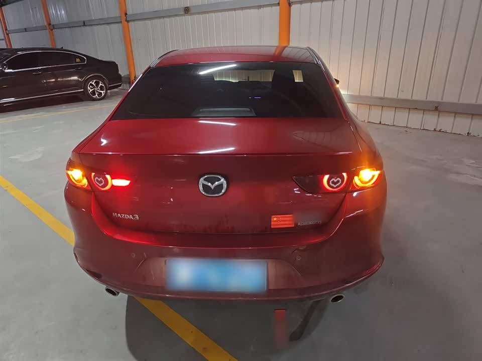 Mazda 3 Angkesaila