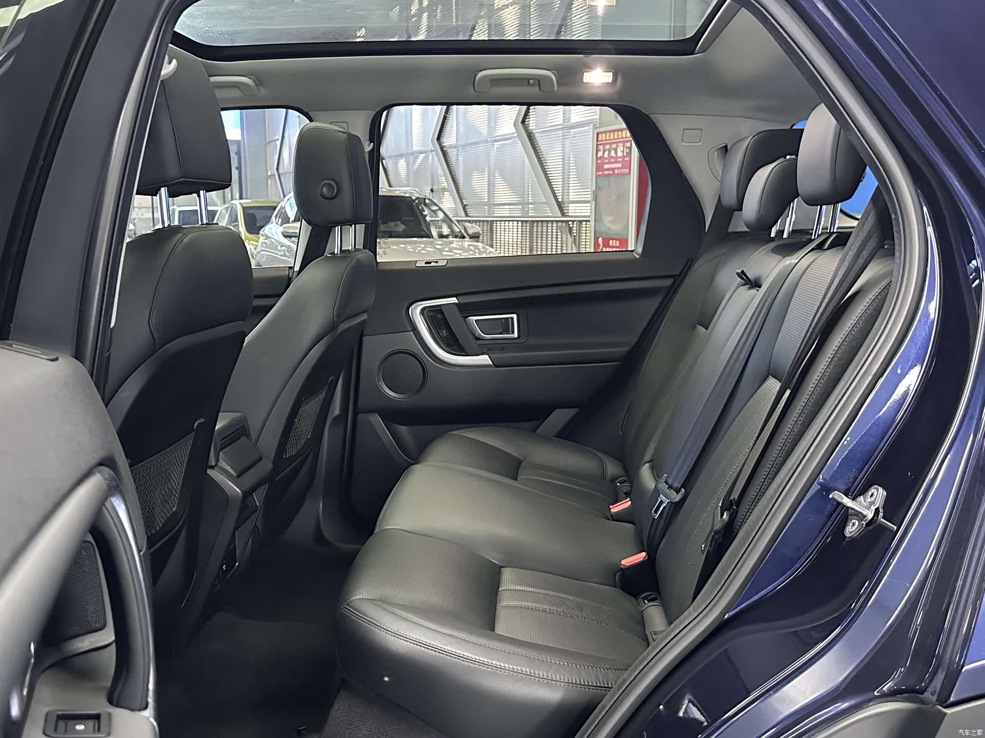 Land Rover Discovery, 2017 все фото
