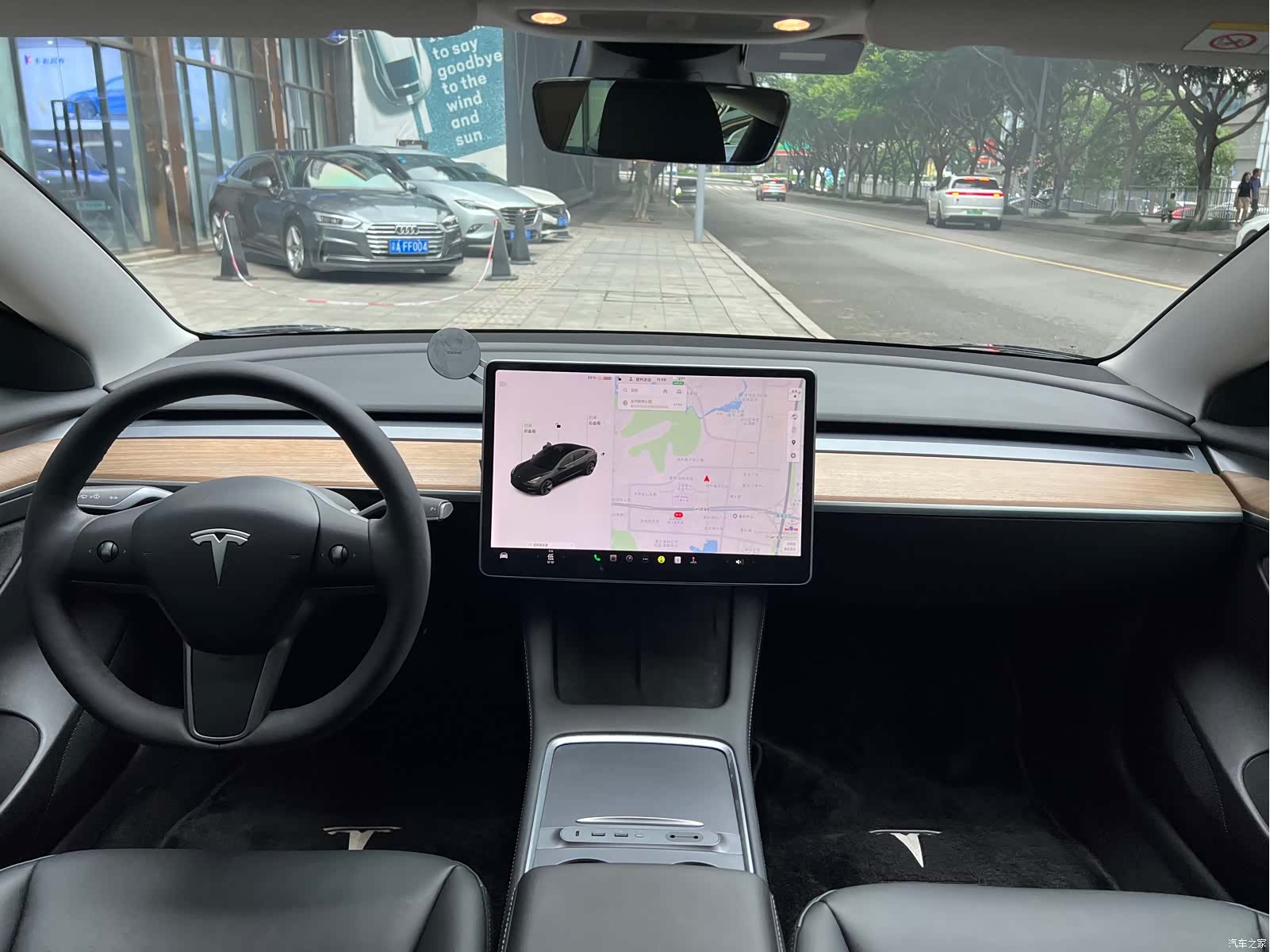 Tesla Model 3, 2021 7