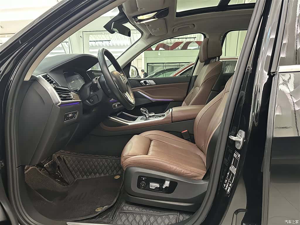 BMW X7, 2022 8