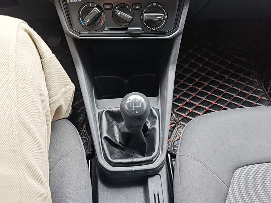 Volkswagen Jetta 2017, фото 13