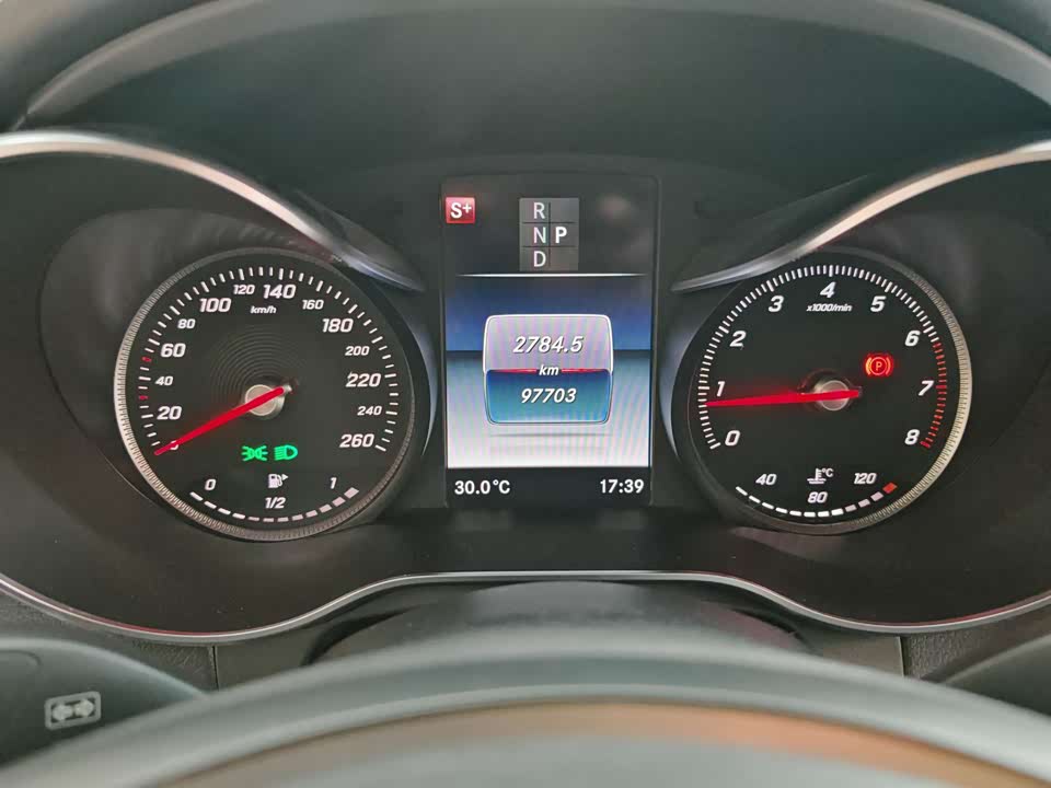 Mercedes-Benz GLC Mercedes-Benz GLC