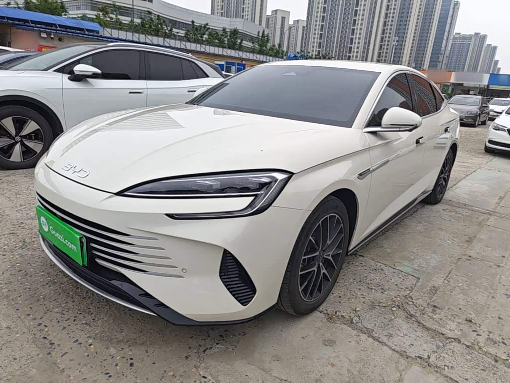 BYD Seal 07 DM-i