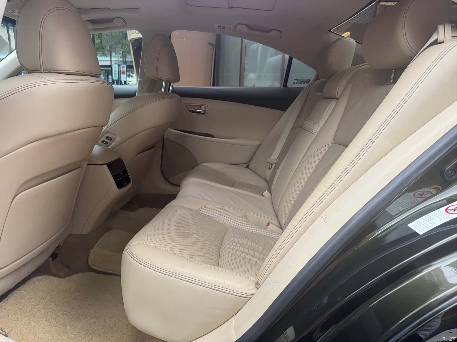 Lexus ES, 2009 14