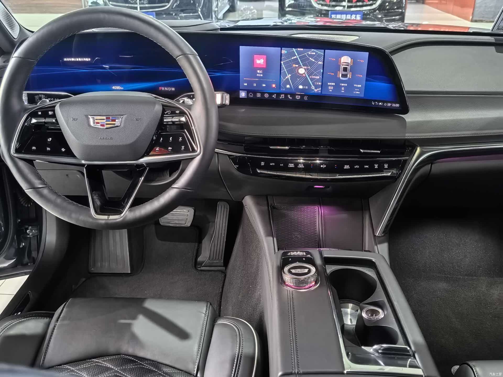 Cadillac CT6, 2024 10