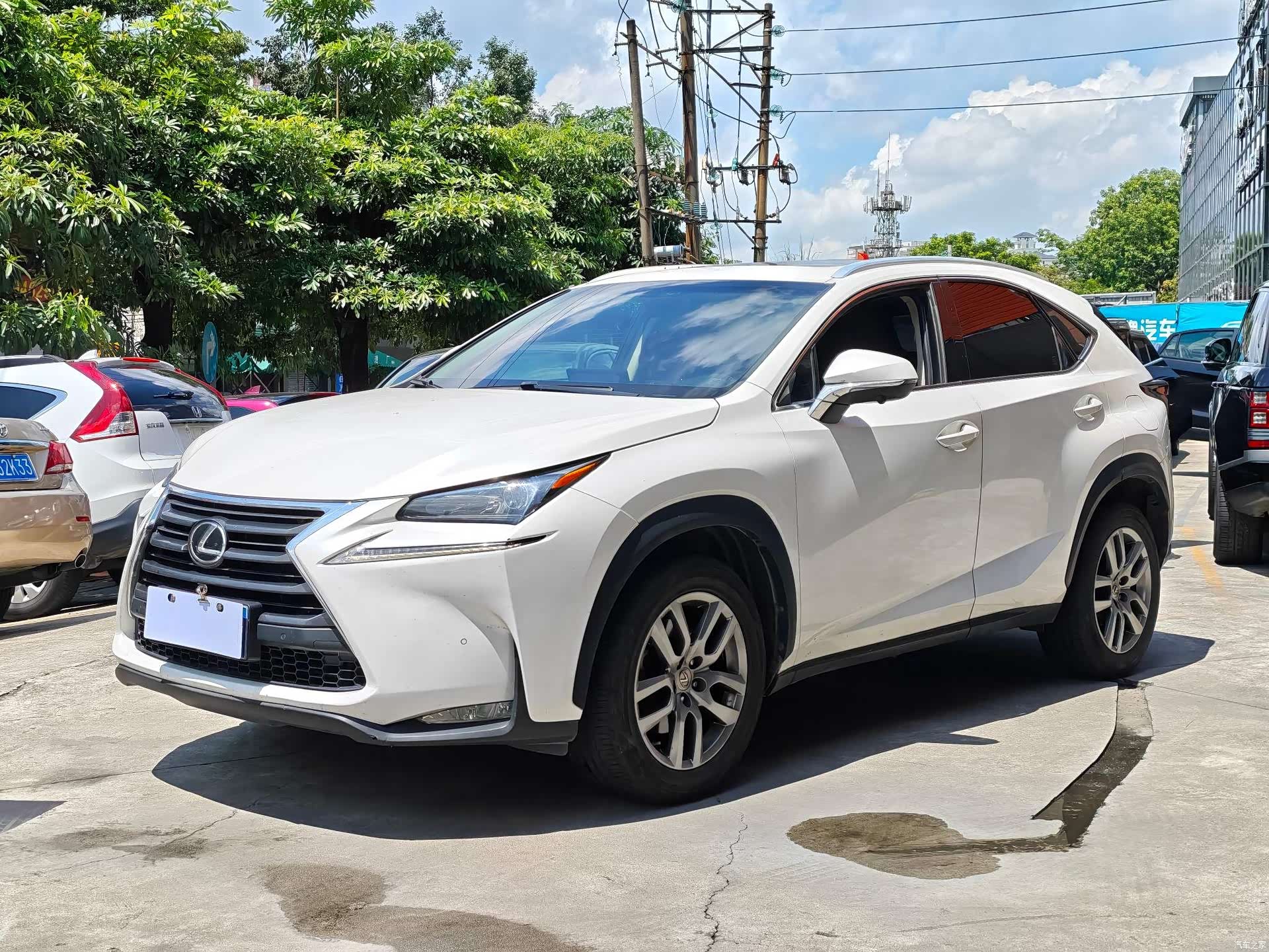 Lexus NX