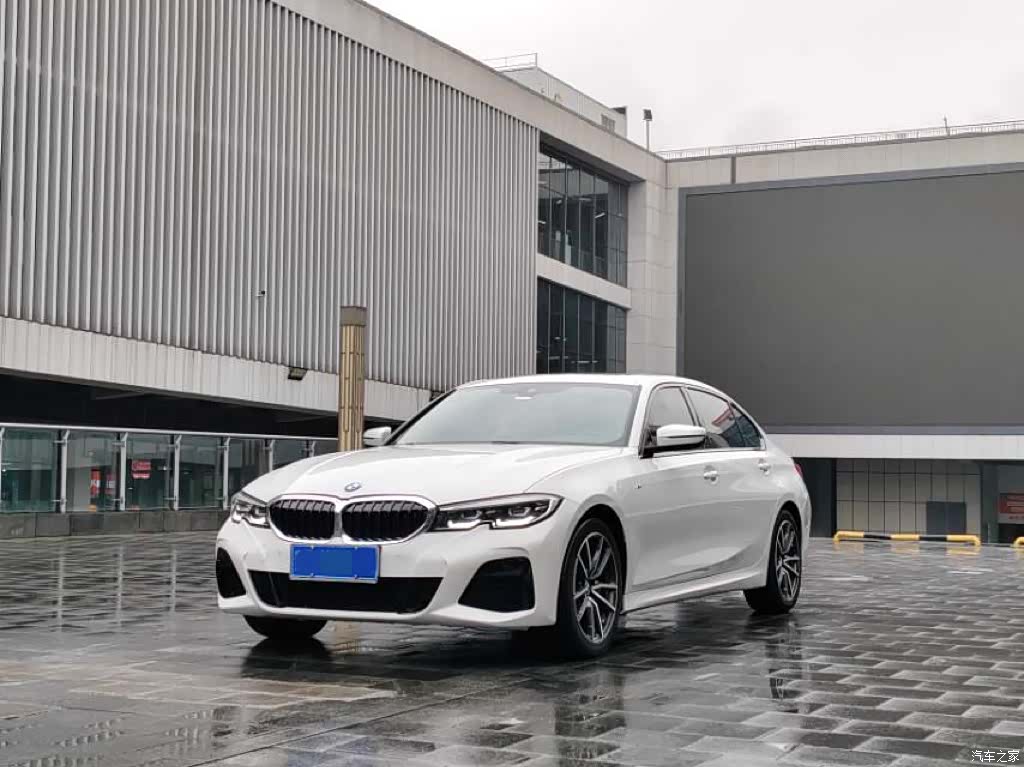 BMW 3 Series, 2022 1