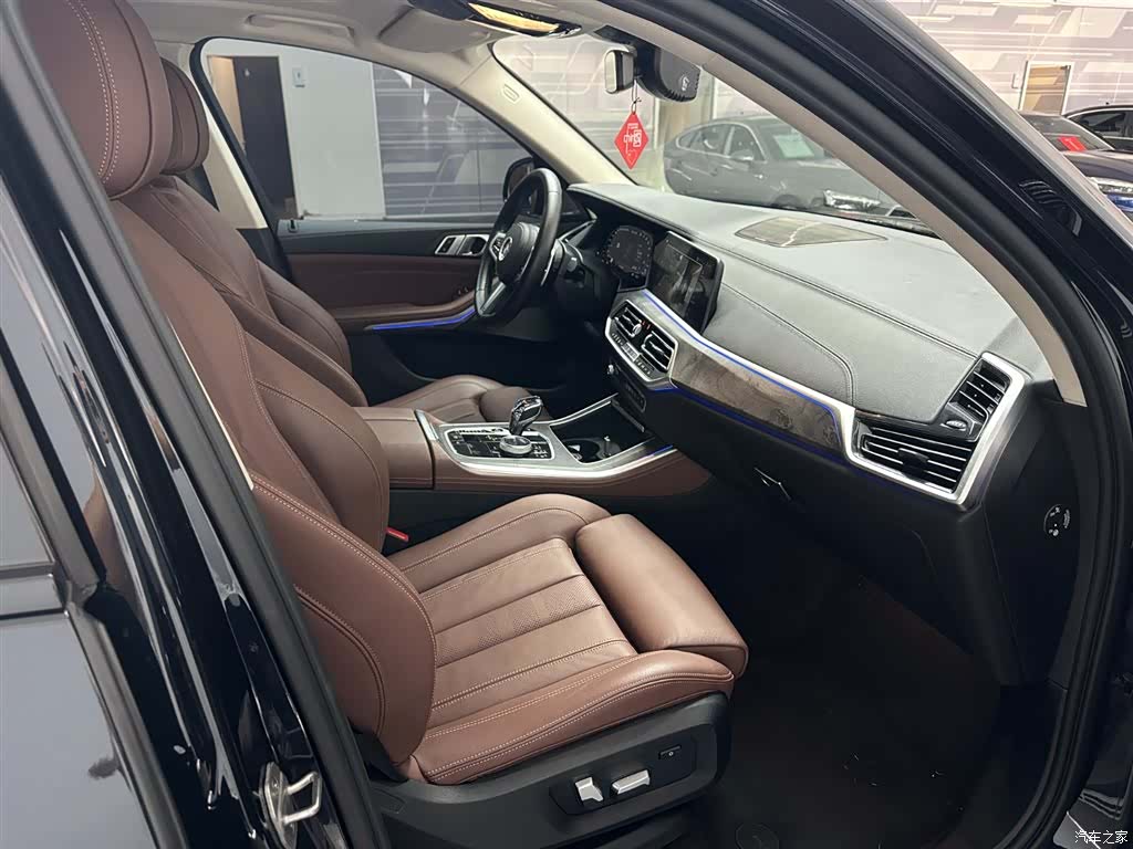 BMW X5, 2021 12