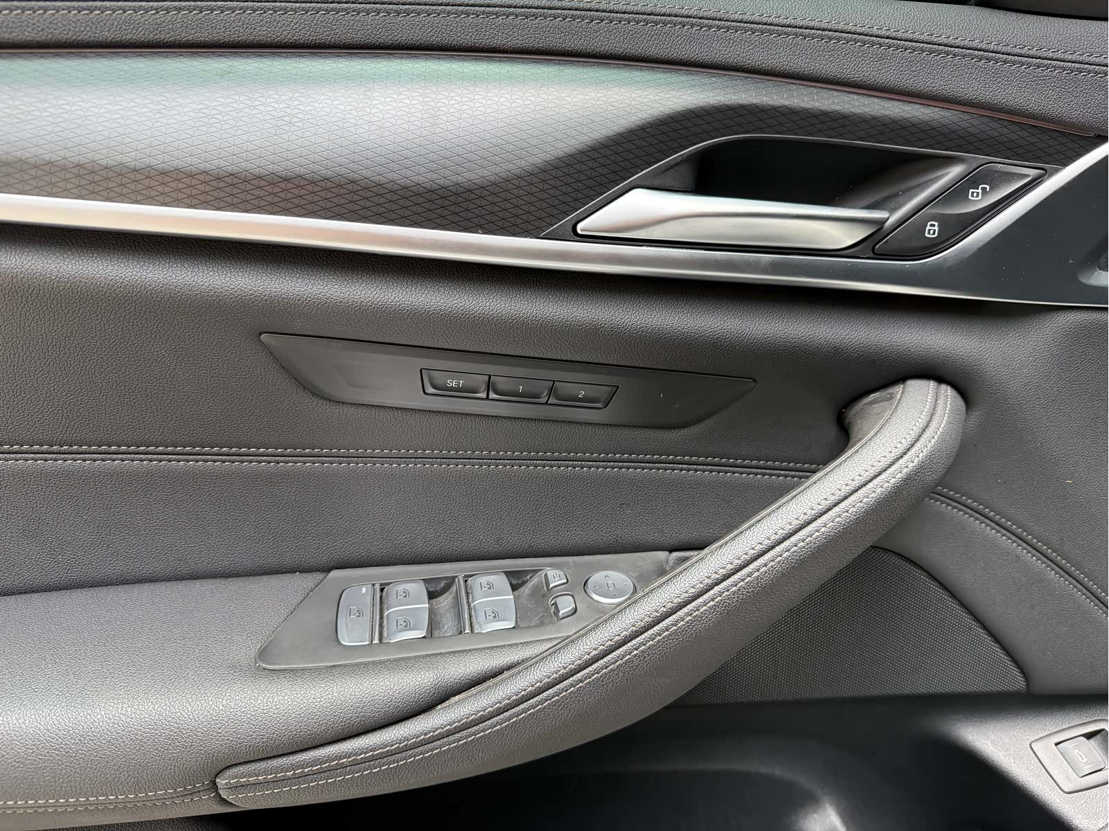 BMW 5 Series, 2022 17