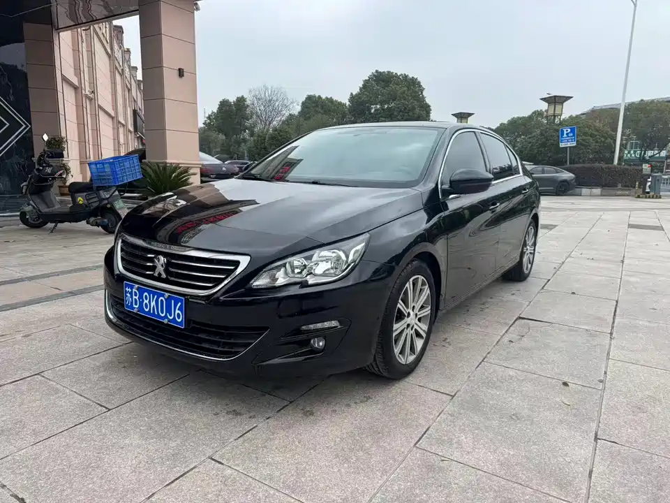 Peugeot 408