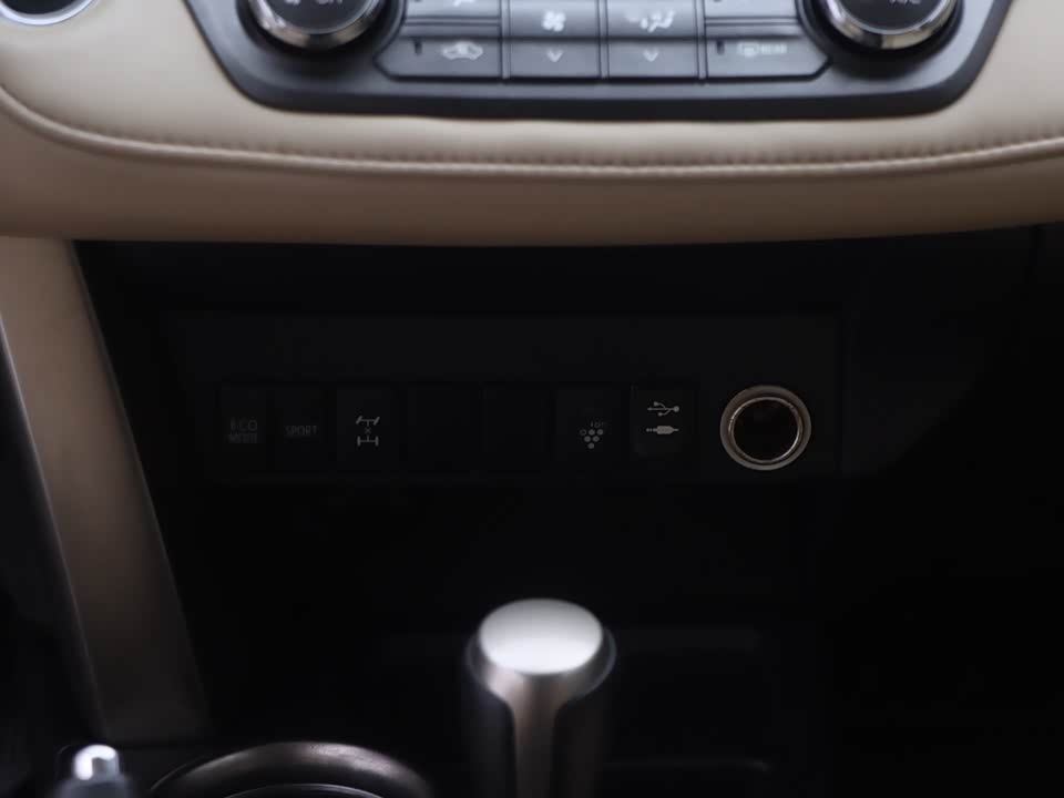 Toyota RAV4 Rongfang