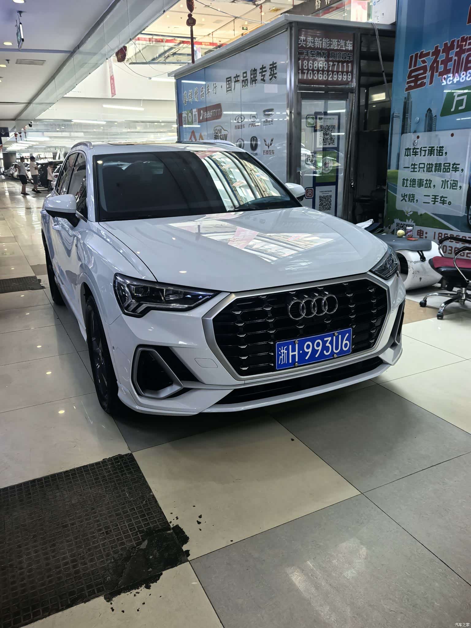 Audi Q3, 2022 3