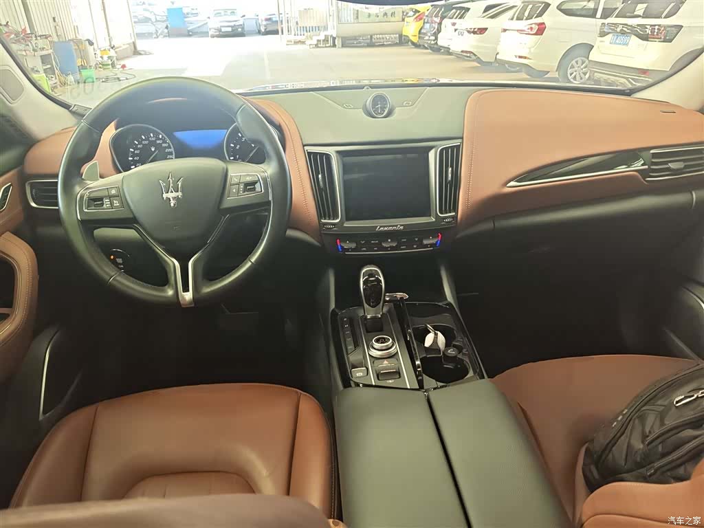 Maserati Levante, 2018 6