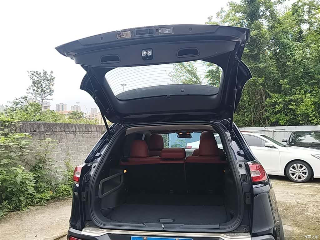 Jeep Cherokee, 2017 19