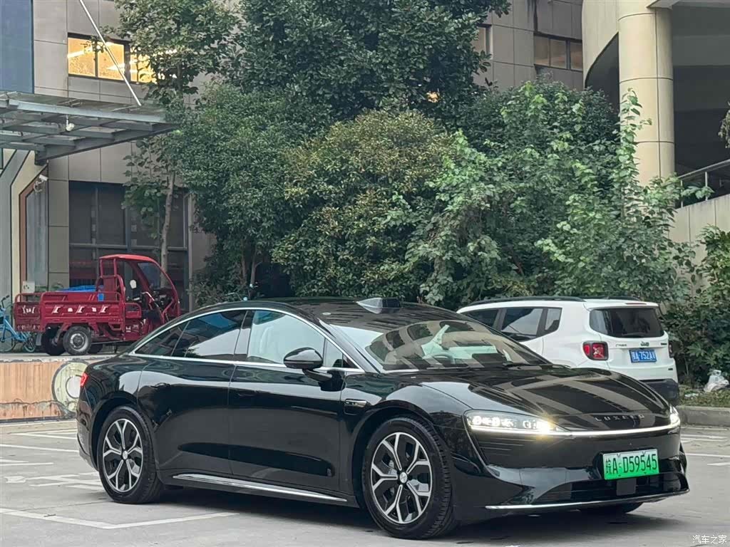 Luxeed S7, 2025 3