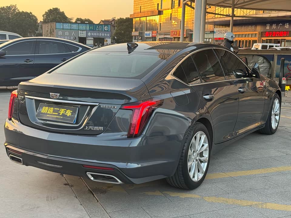 Cadillac CT5