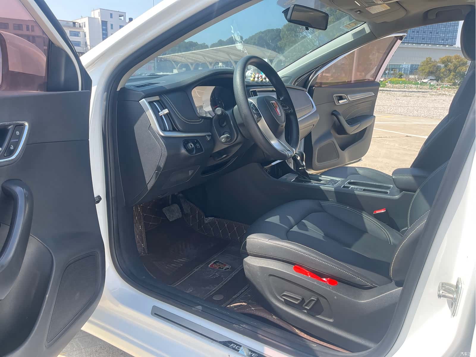 Roewe i6, 2019 10