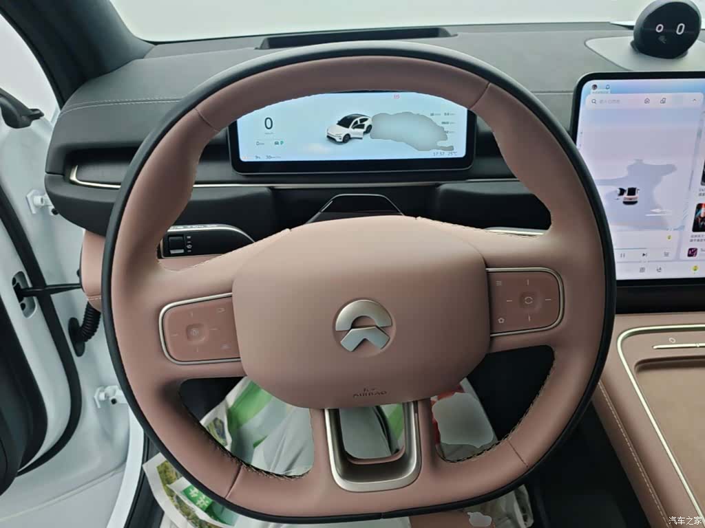 NIO EC6, 2025 11