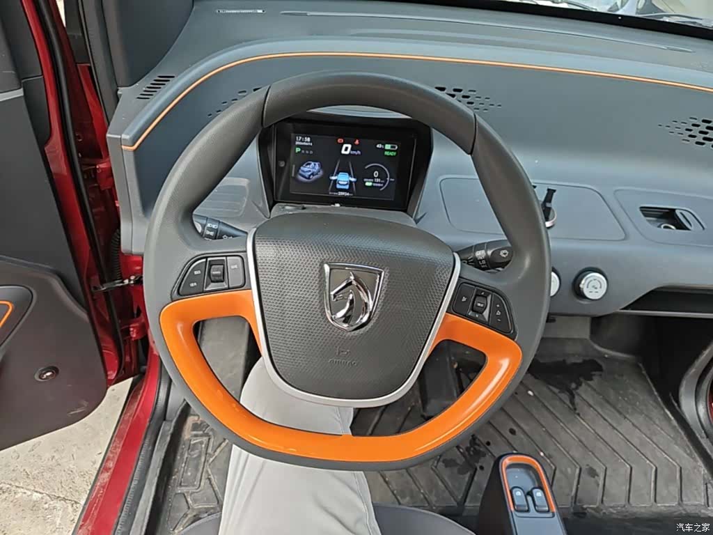 Wuling E100, 2021 11