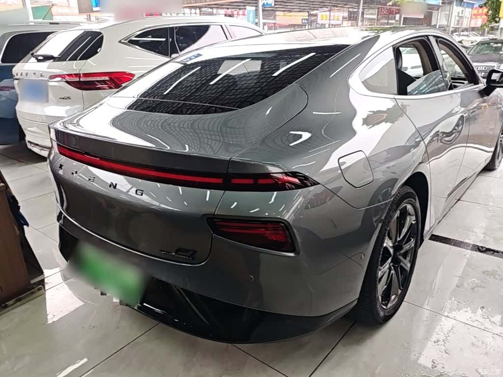 Xpeng P7, 2022 7