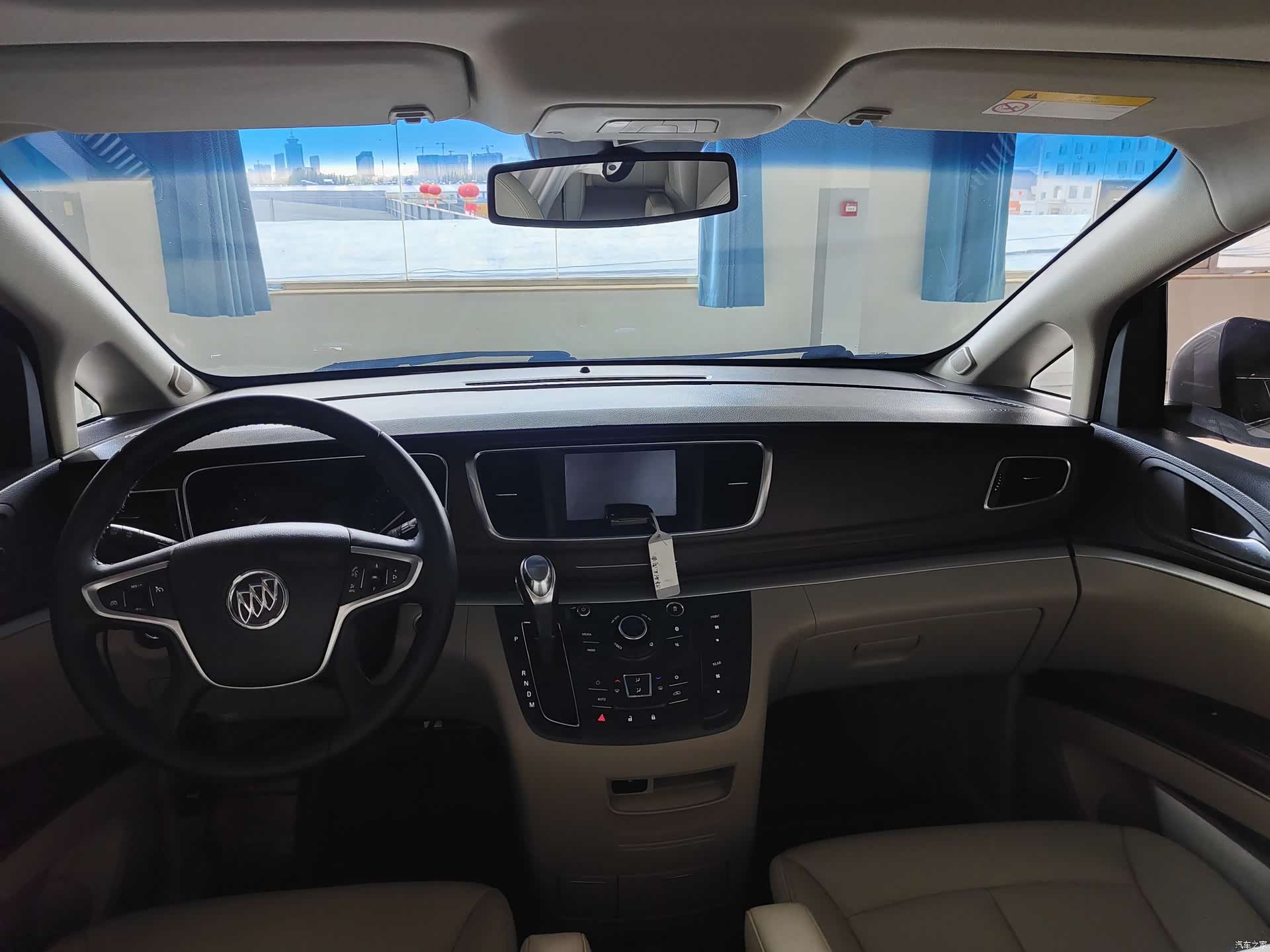 Buick GL8, 2019 6