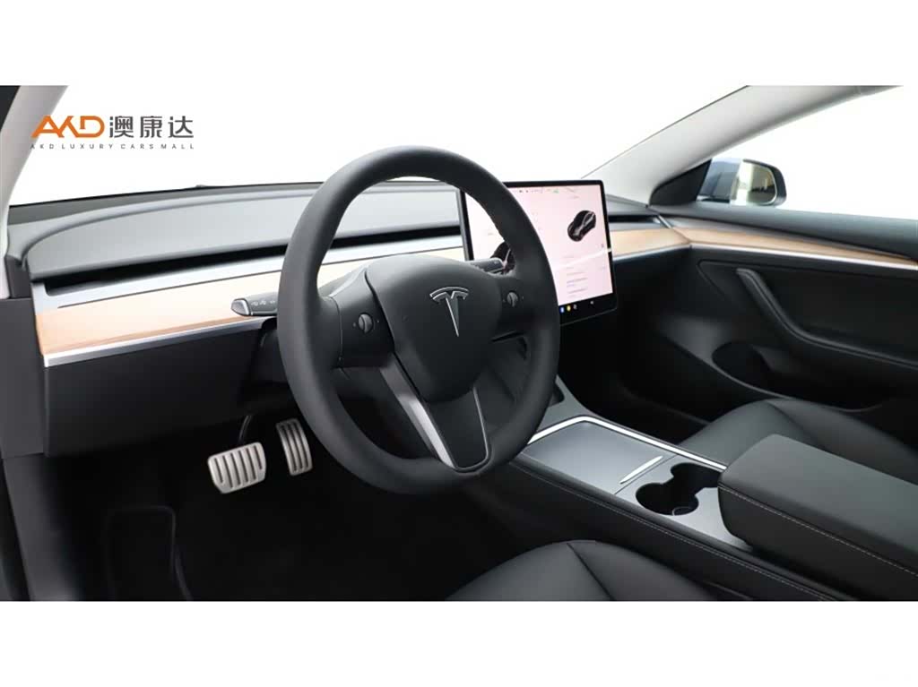 Tesla Model 3, 2022 6